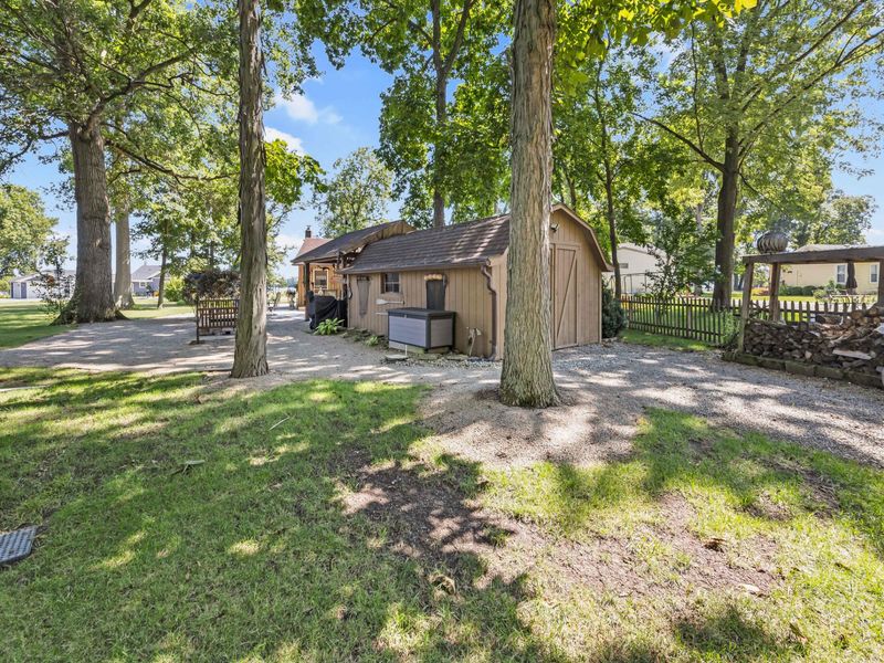 10848 Seminole Shore Drive, Huntsville, OH 43324 Photo 13