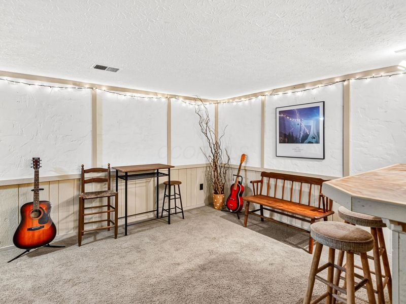 5298 Bethel Woods Drive , Columbus, OH 43220 Photo 26