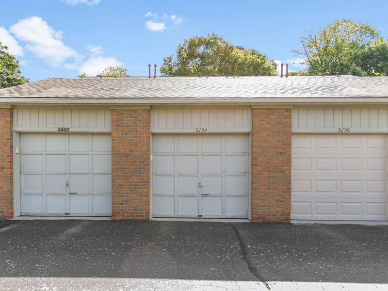 5298 Bethel Woods Drive , Columbus, OH 43220 Photo 29