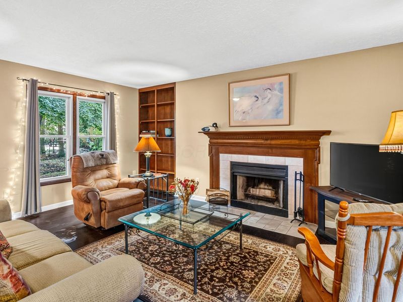 5298 Bethel Woods Drive , Columbus, OH 43220 Photo 5