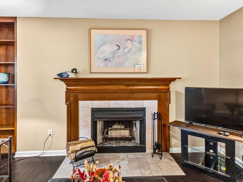 5298 Bethel Woods Drive , Columbus, OH 43220 Photo 7