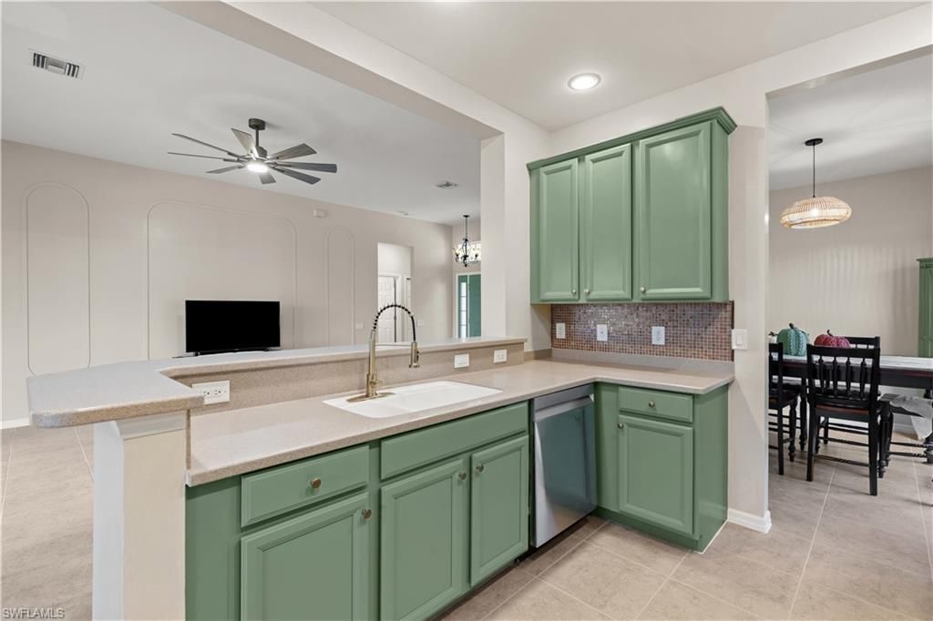 2617 Brightside Ct, Cape Coral, FL 33991 Photo