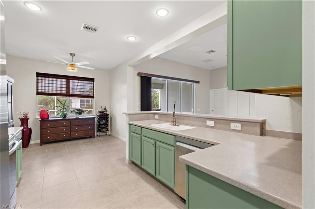 2617 Brightside Ct, Cape Coral, FL 33991 Photo