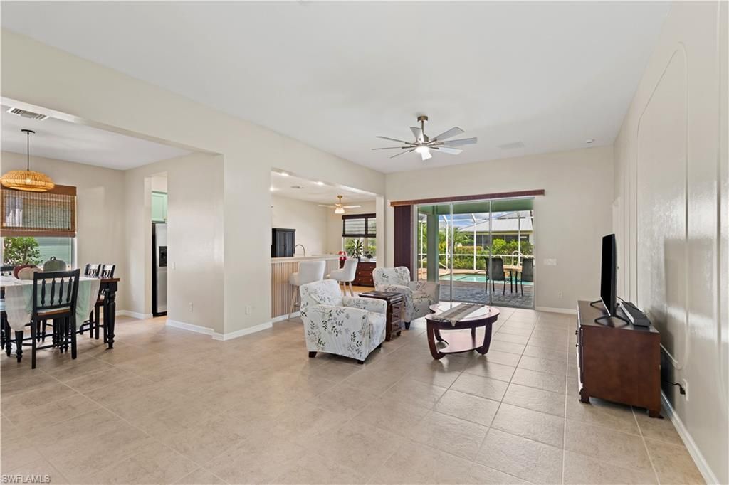 2617 Brightside Ct, Cape Coral, FL 33991 Photo