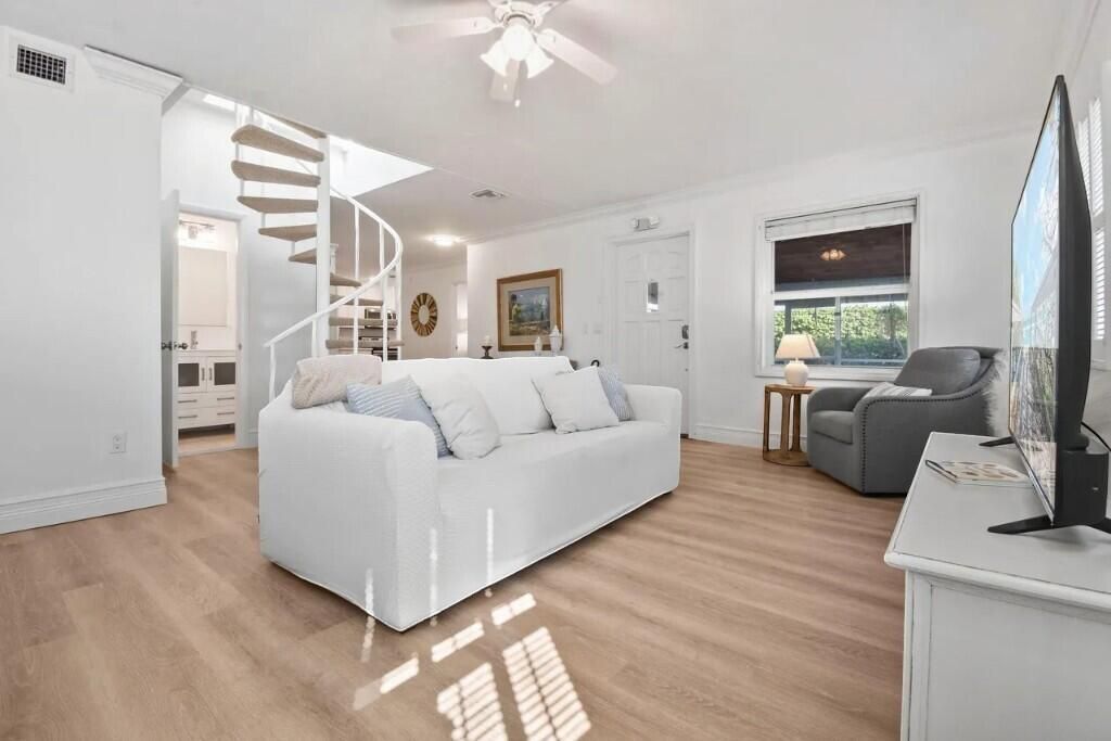 941 Ocean Drive, Juno Beach, FL 33408 Photo