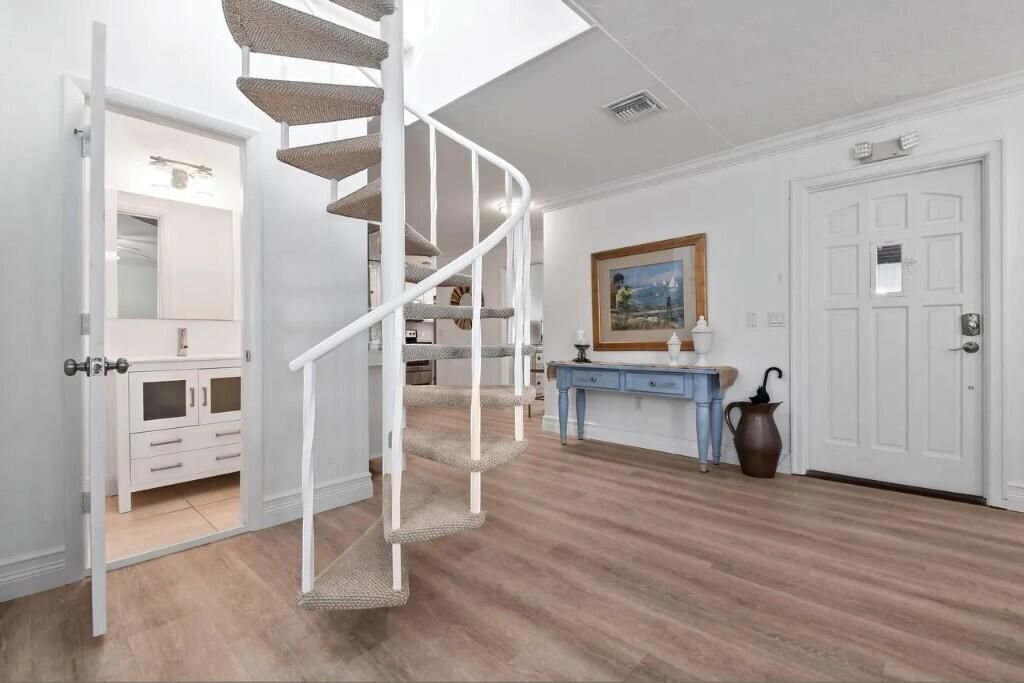 941 Ocean Drive, Juno Beach, FL 33408 Photo