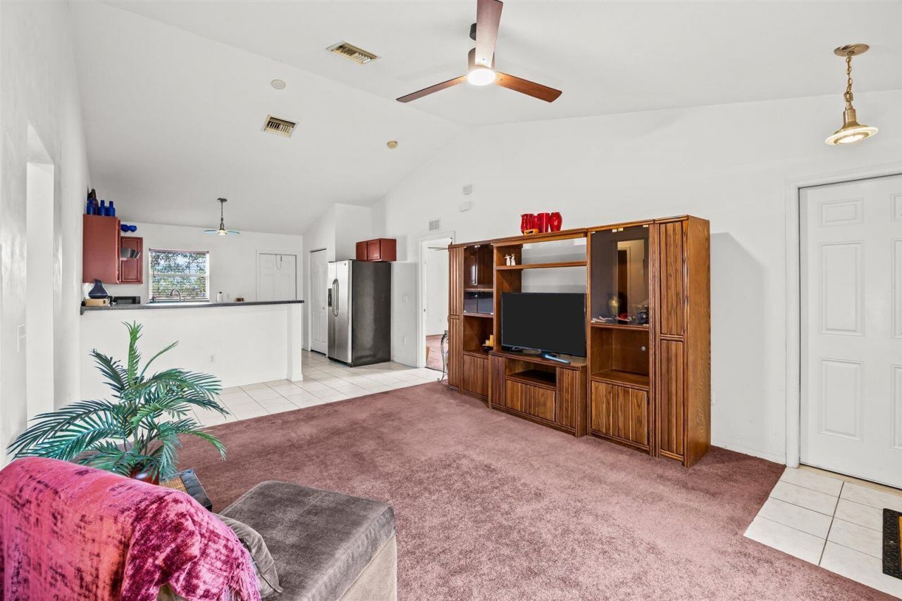 913 SE Forrest Park Drive, Stuart, FL 34994 Photo