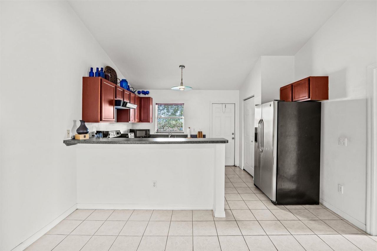 913 SE Forrest Park Drive, Stuart, FL 34994 Photo