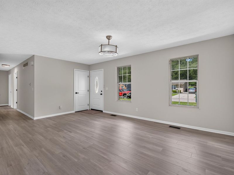 185 Ashwood Drive, Walton, KY 41094 Photo 4
