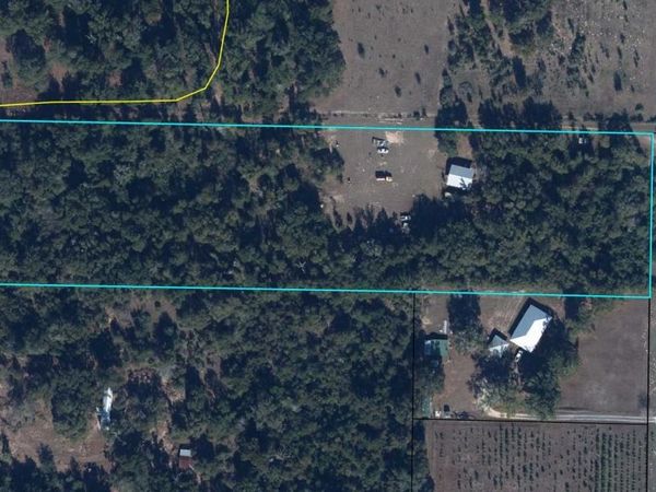 21370 NW Oak Tree Road , Clarksville, FL 32430