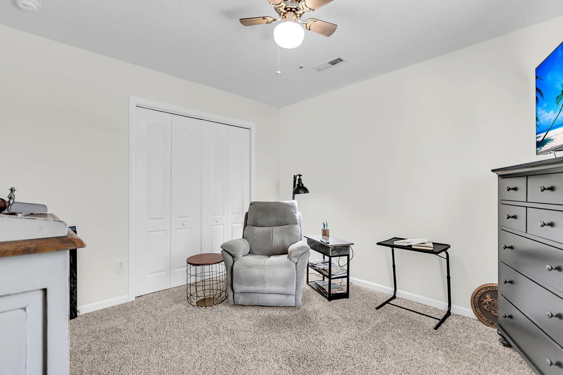 145 Black River Drive Photo 17