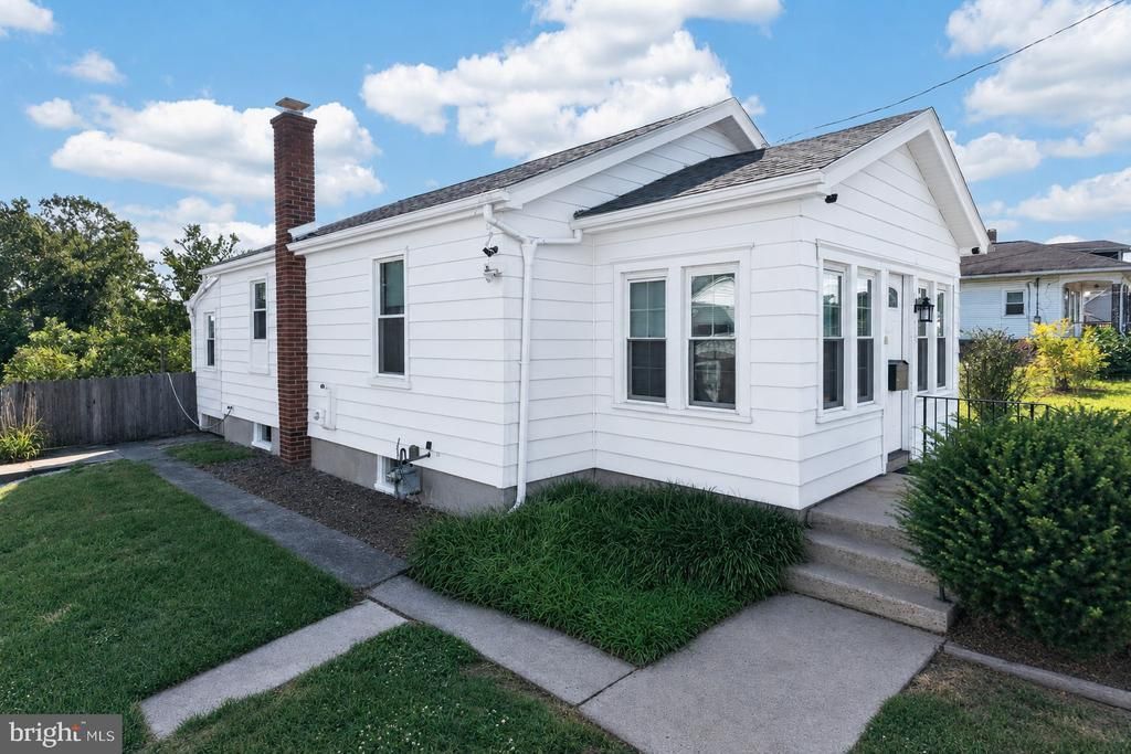 319 BERKS STREET , POTTSTOWN, PA 19464