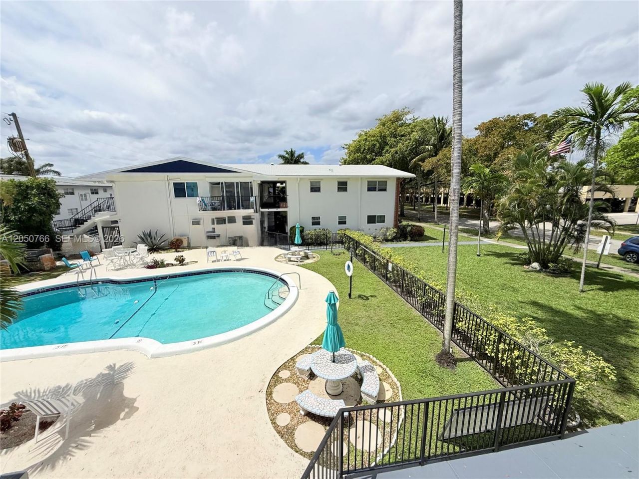 3600 Harrison St , Unit 16B, Hollywood, FL 33021 Photo