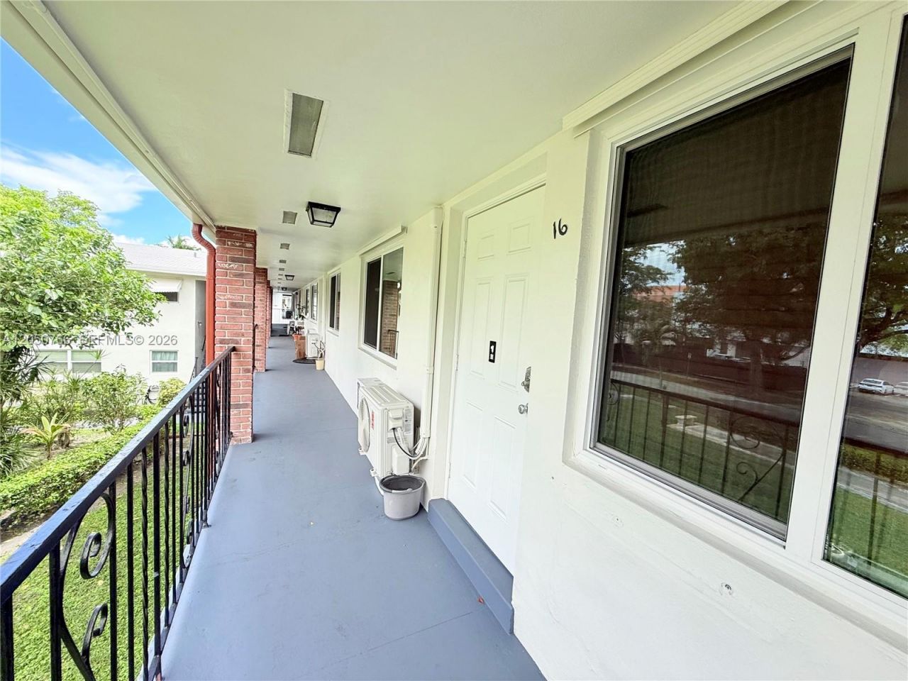 3600 Harrison St , Unit 16B, Hollywood, FL 33021 Photo