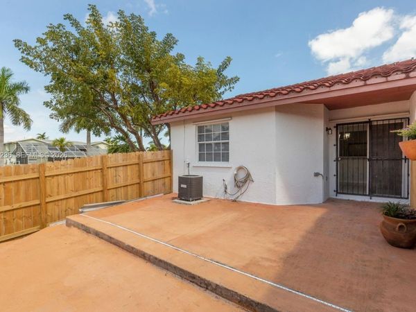 20700 SW 81st Ave, Cutler Bay, FL 33189