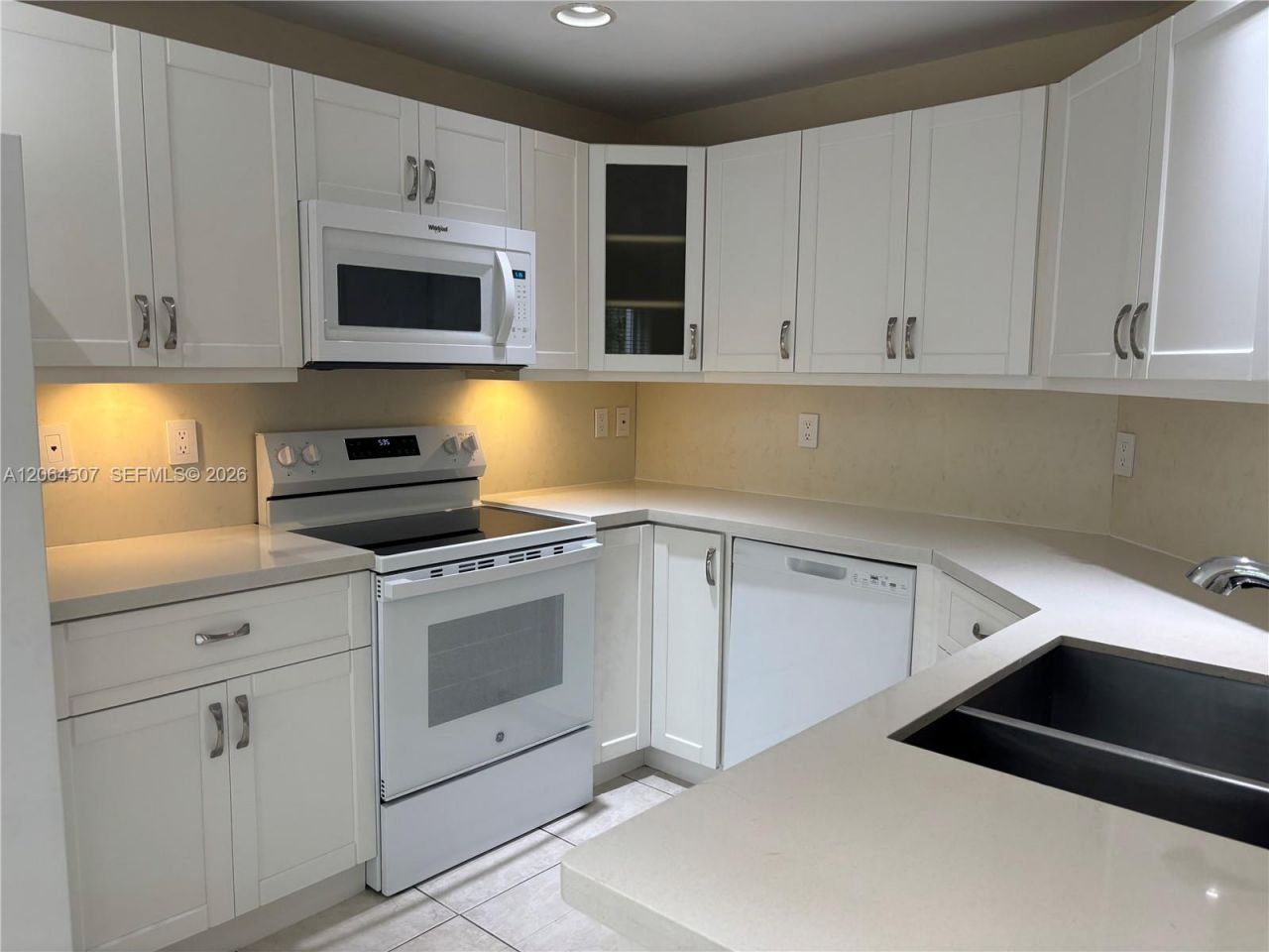 11440 NW 50th Ter, Doral, FL 33178 Photo