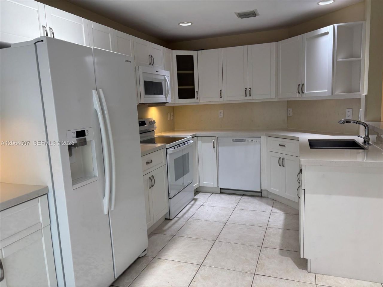 11440 NW 50th Ter, Doral, FL 33178 Photo