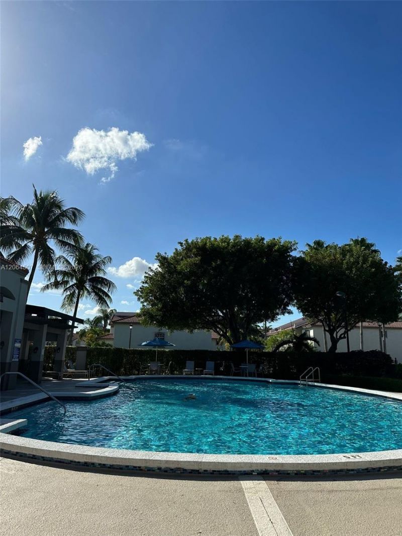 11440 NW 50th Ter, Doral, FL 33178 Photo