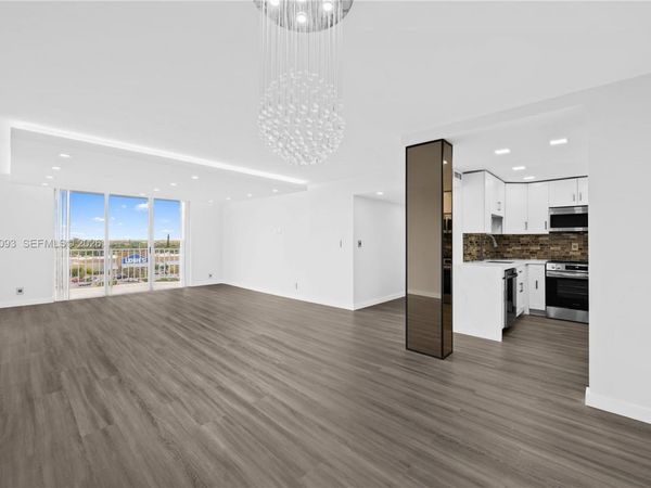 16710 NE 9th Ave, Unit 802, North Miami Beach, FL 33162