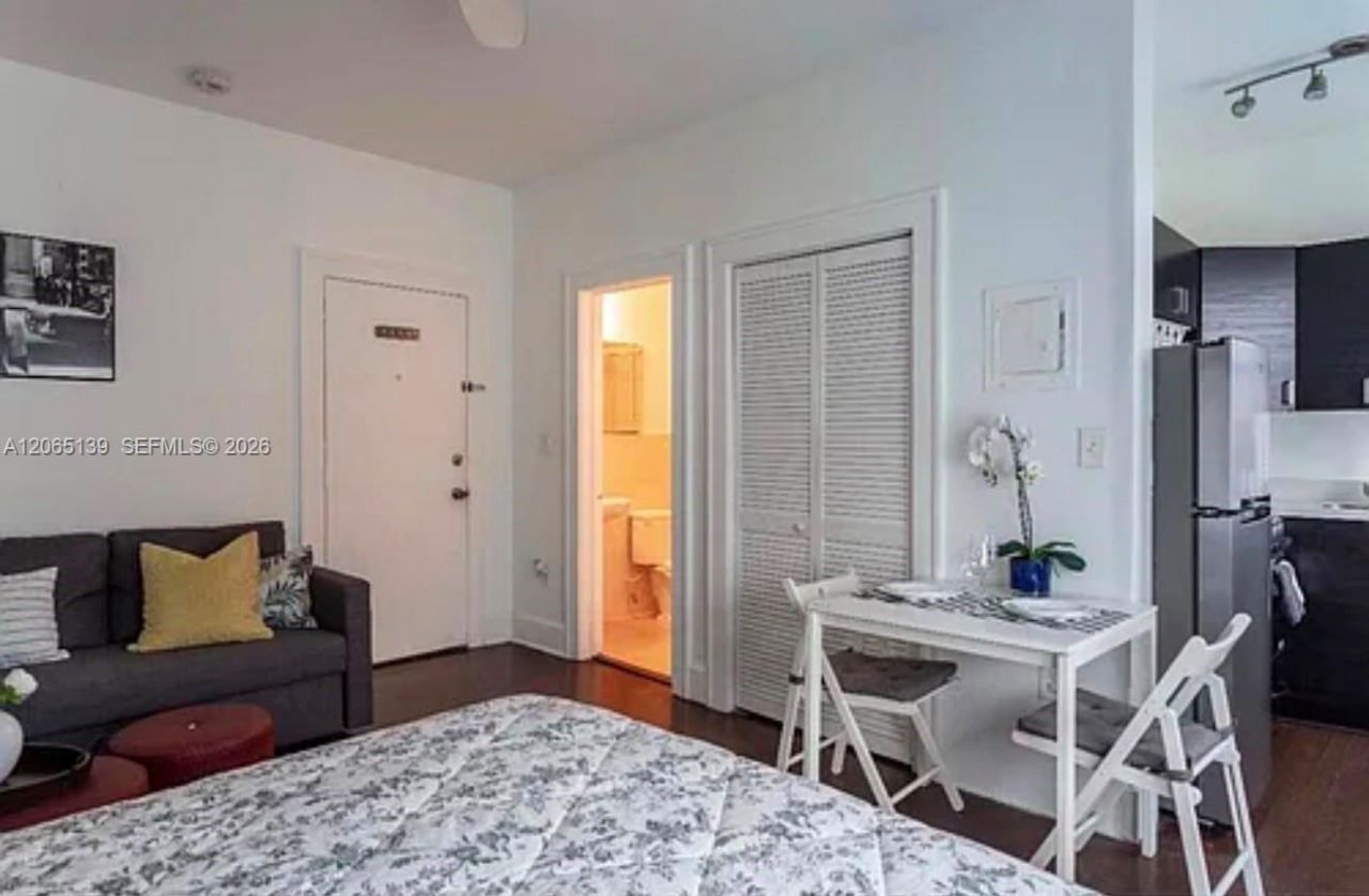 1611 Michigan Ave , Unit 5, Miami Beach, FL 33139 Photo