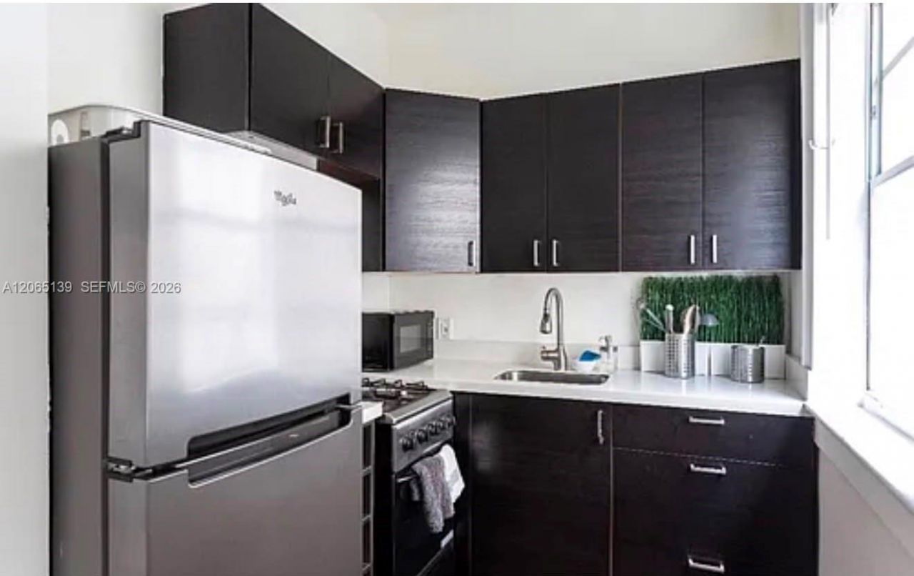 1611 Michigan Ave , Unit 5, Miami Beach, FL 33139 Photo