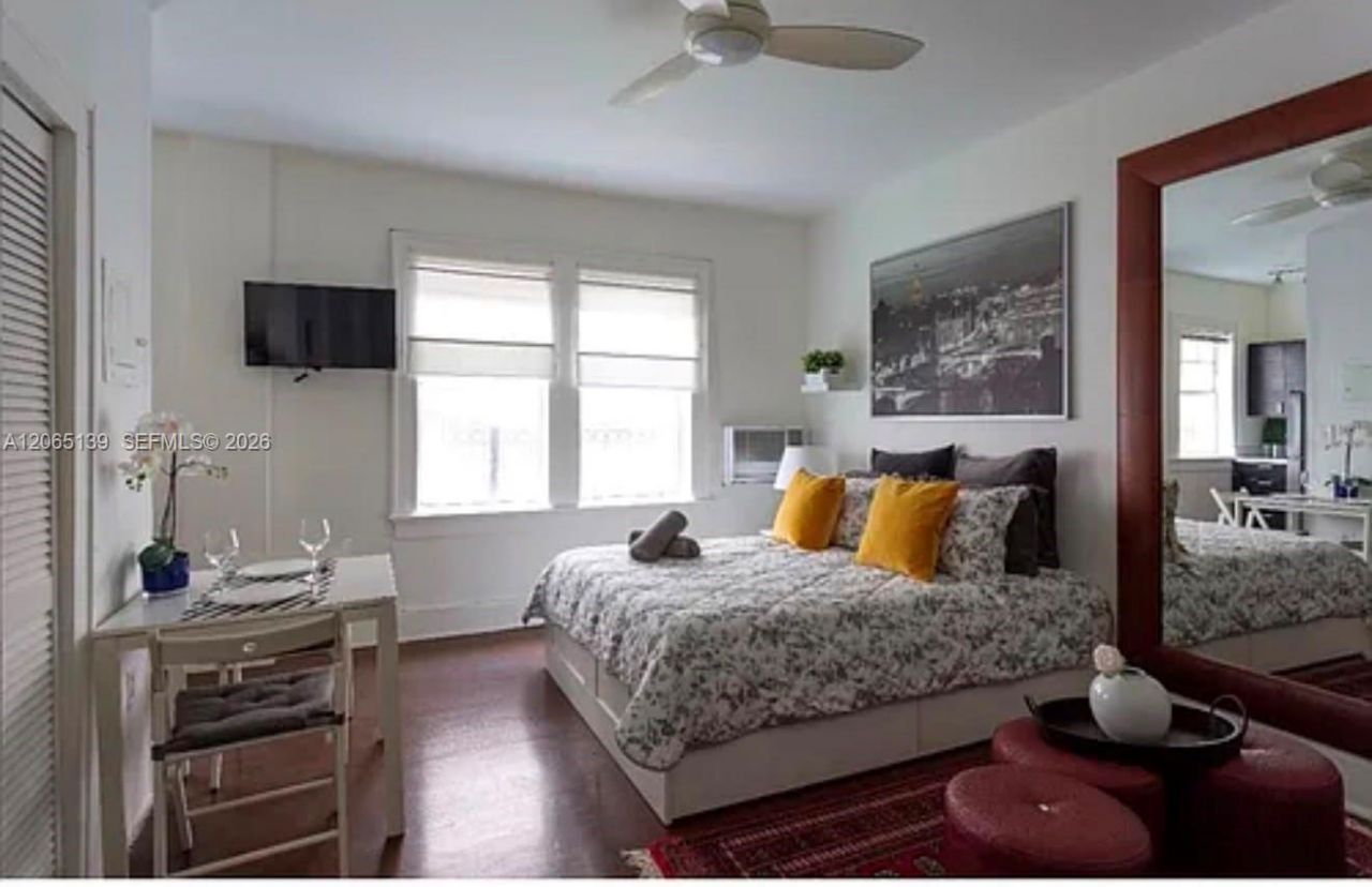 1611 Michigan Ave , Unit 5, Miami Beach, FL 33139 Photo
