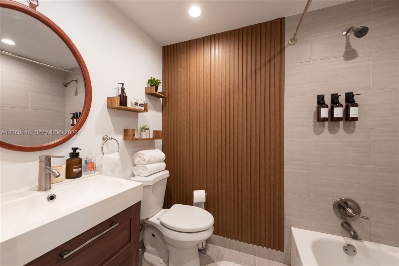 1450 SW 20th Ave, Unit 1450, Miami, FL 33145 Photo