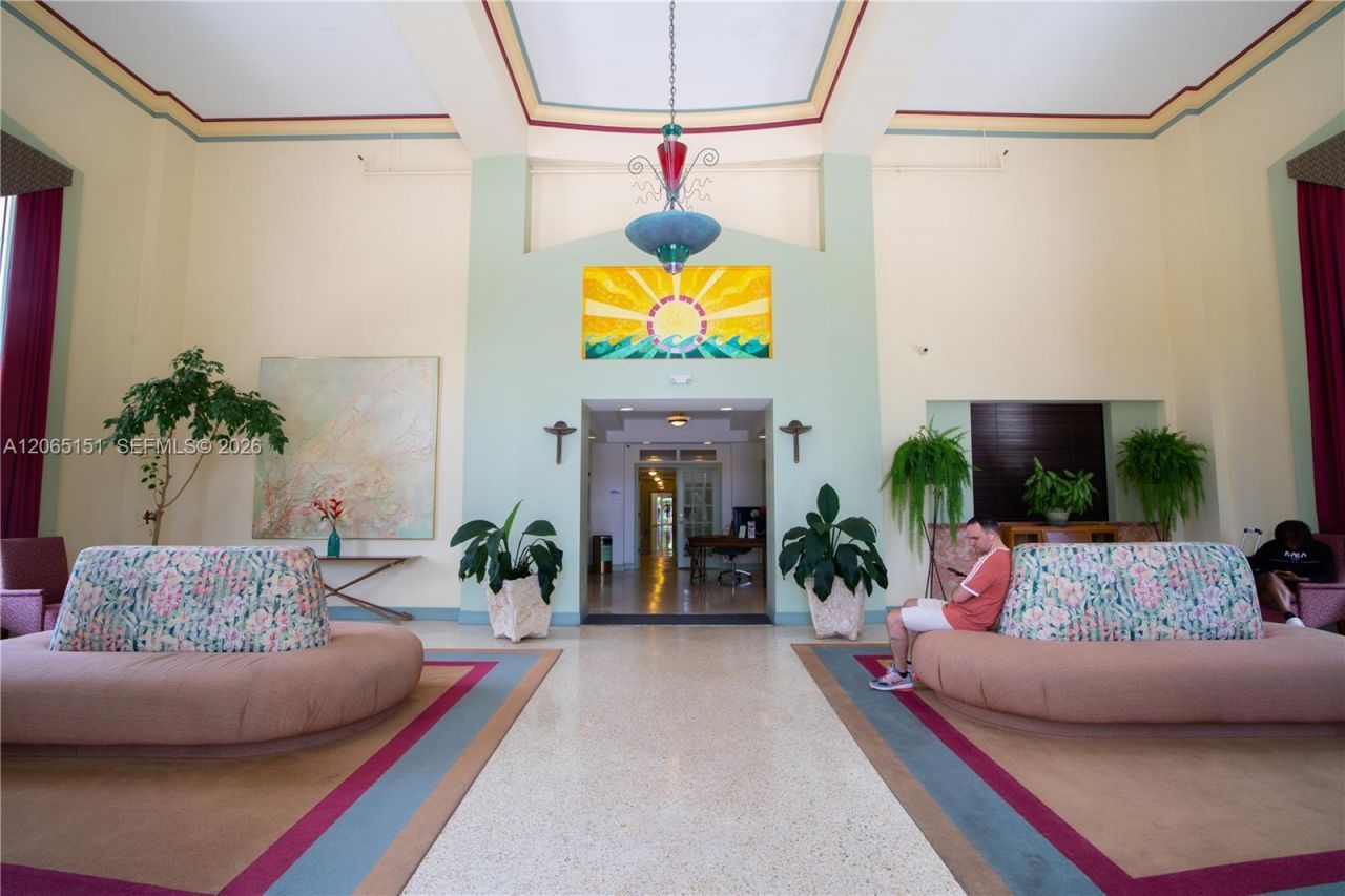 255 W 24th St, Unit 436, Miami Beach, FL 33140 Photo