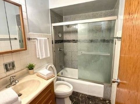 Main Photo