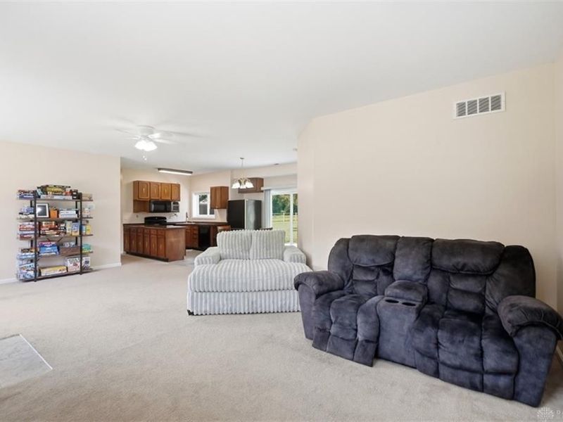 69 Wolfer Drive, Amelia, OH 45102 Photo 13