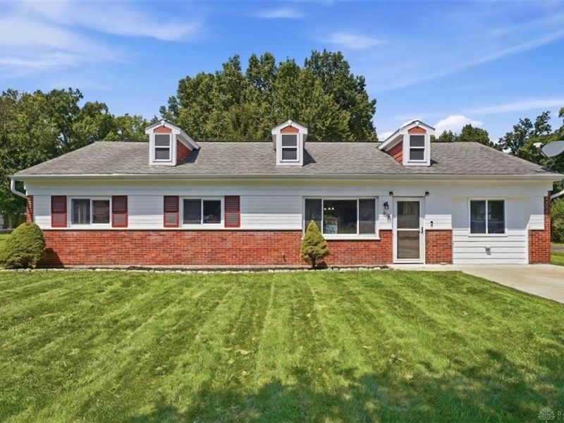 69 Wolfer Drive, Amelia, OH 45102 Photo 6