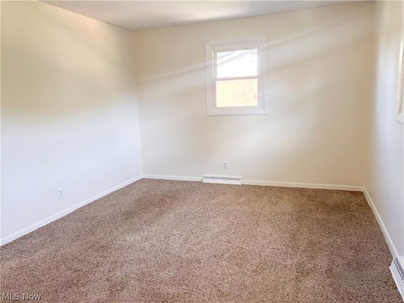 6727 Amsel Avenue NE, Canton, OH 44721 Photo 25