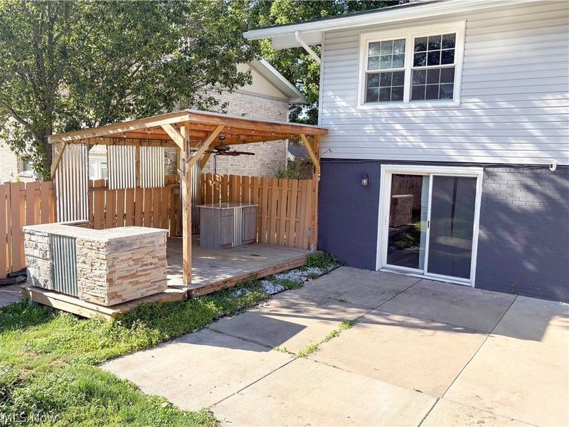 6727 Amsel Avenue NE, Canton, OH 44721 Photo 35