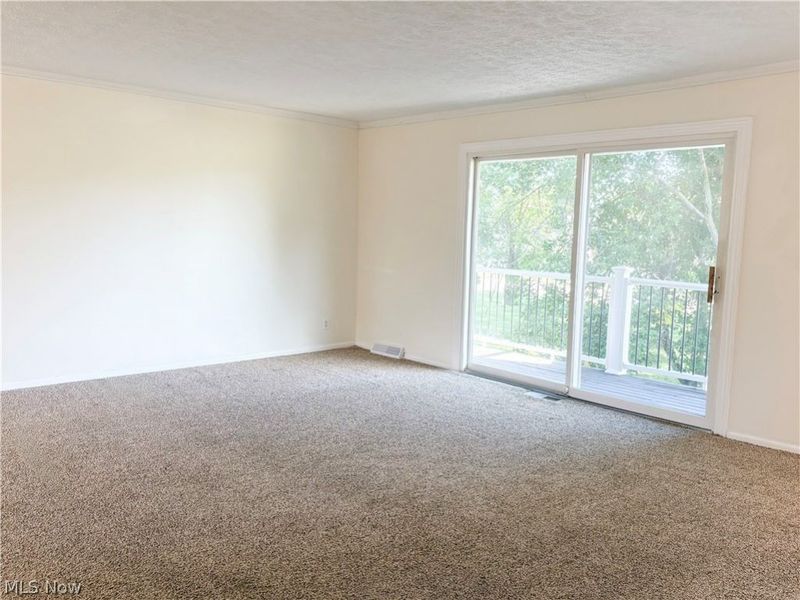 6727 Amsel Avenue NE, Canton, OH 44721 Photo 7