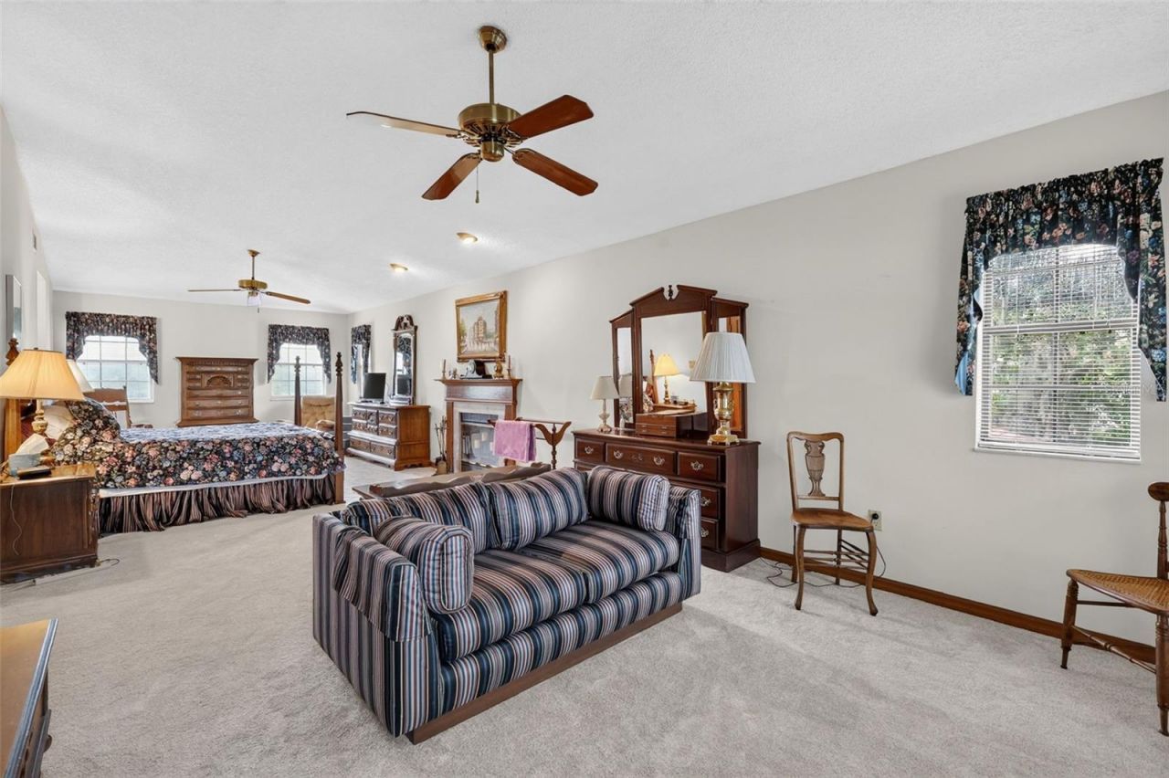 15240 Shady Lane, Tavares, FL 32778 Photo