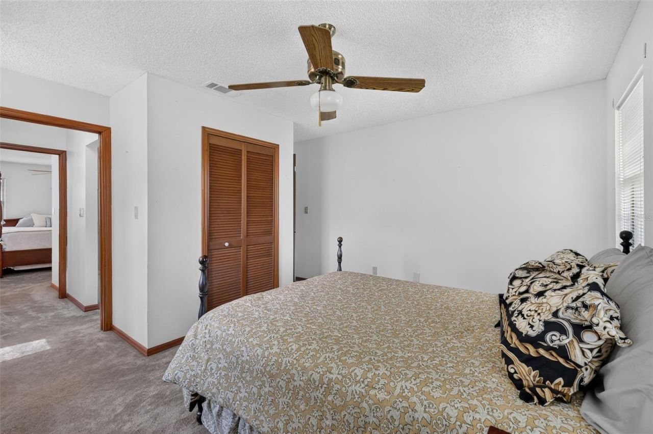 15240 Shady Lane, Tavares, FL 32778 Photo