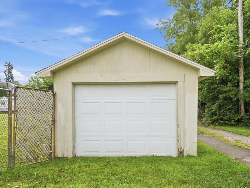 1537 W Pleasant Street, Springfield, OH 45506 Photo 35