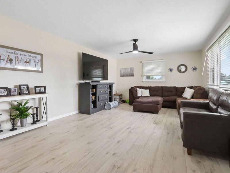 6890 State Route 13 NE, Somerset, OH 43783 Photo 7