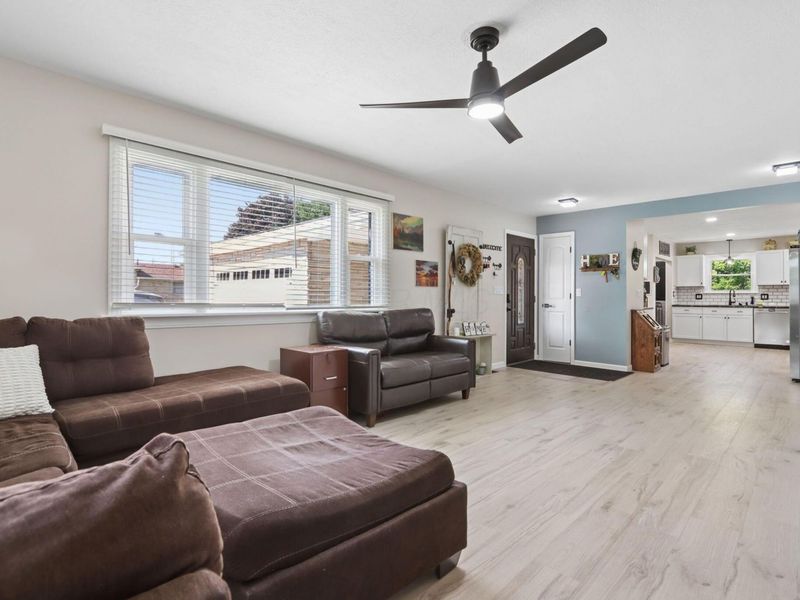 6890 State Route 13 NE, Somerset, OH 43783 Photo 8