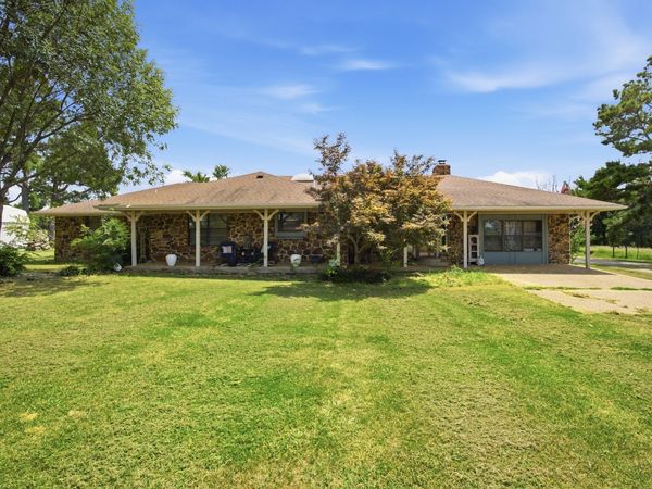 2225 W Chambers Road , McAlester, OK 74501