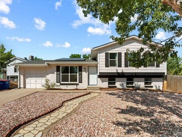 2477 S Mobile Street, Aurora, CO 80013