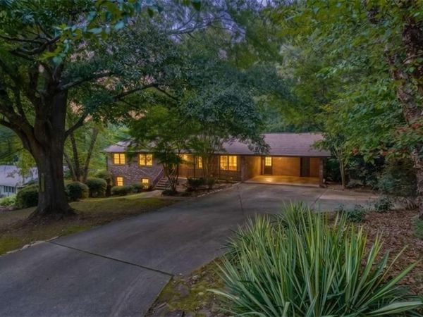 759 Riverhill Drive, Athens, GA 30606