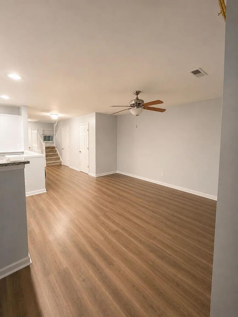 202 Kelsey Boulevard Photo 6