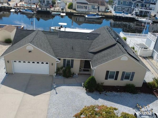 211 S WILLIAM COOK BOULEVARD, MANAHAWKIN, NJ 08050