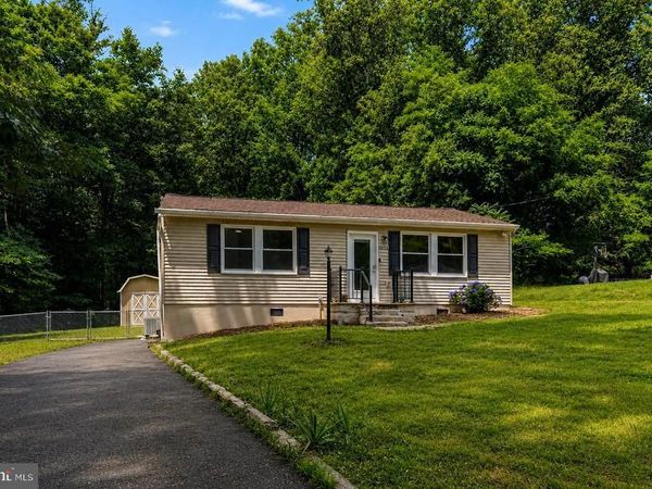 8595 FAIRGROUND ROAD , BEL ALTON, MD 20611