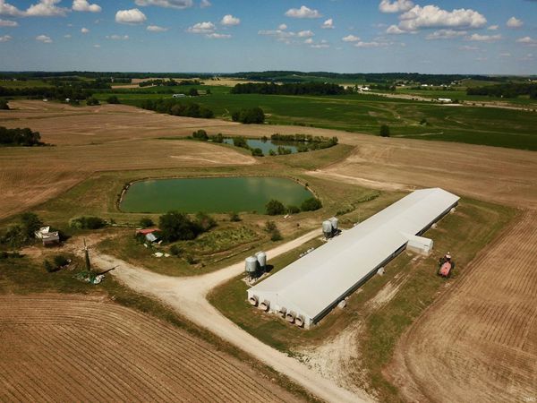 7576 E CR 600 S Road, Oakland City, IN 47660