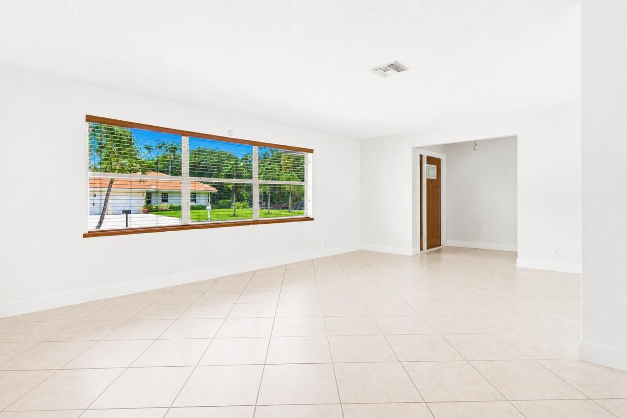 1966 Emilio Lane, West Palm Beach, FL 33406 Photo