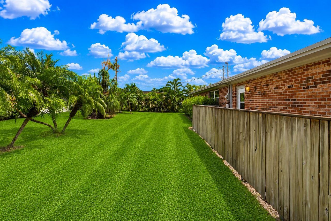 1966 Emilio Lane, West Palm Beach, FL 33406 Photo