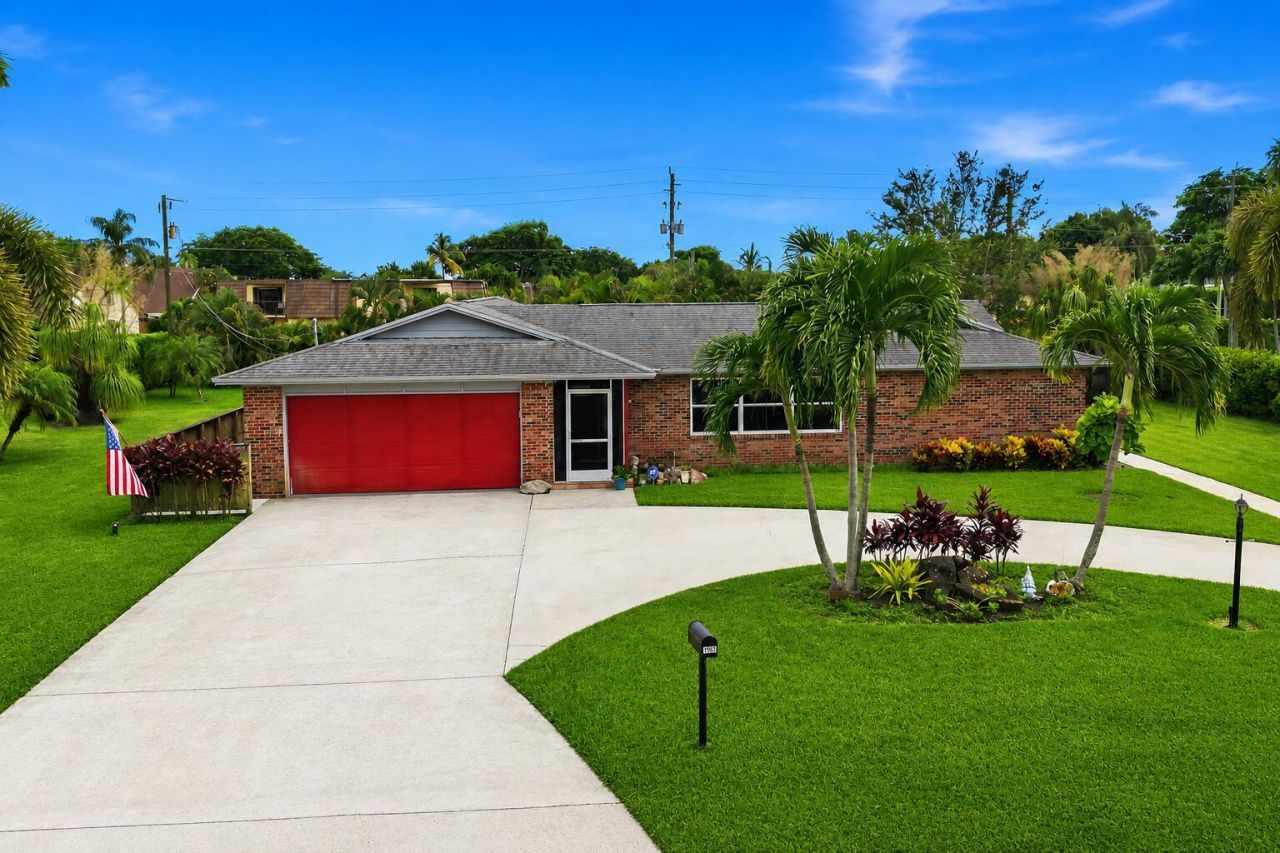 1966 Emilio Lane, West Palm Beach, FL 33406 Photo