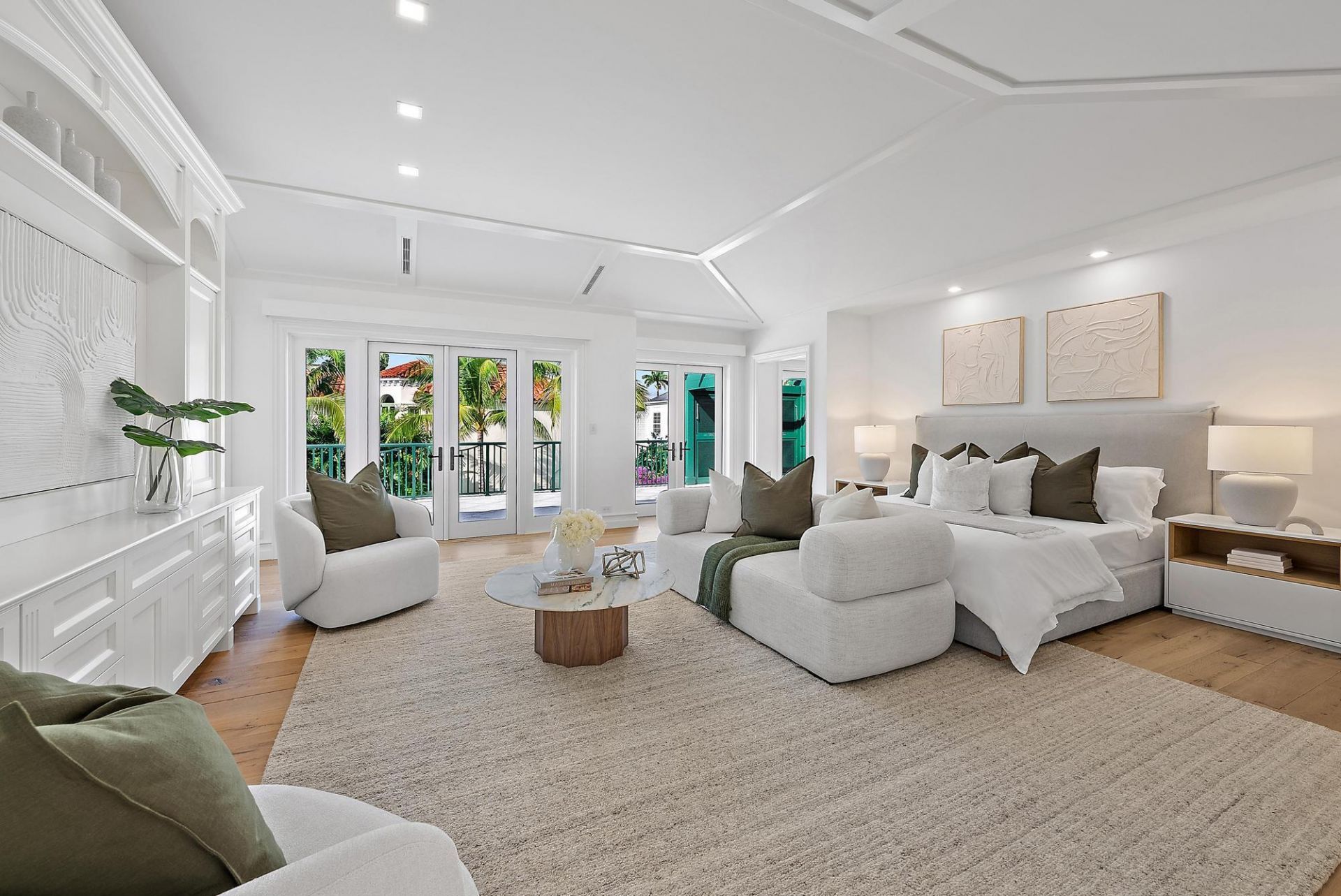 206 Phipps Plaza, Palm Beach, FL 33480 Photo